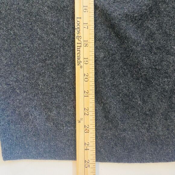 Barrow & Grove Mens Gray V Neck Long Sleeve Cashmere Pullover Sweater Sz M - Picture 7 of 11